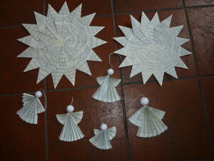 Sterne aus alten Gesangbuchblättern Sterne aus alten Gesangbuchblättern